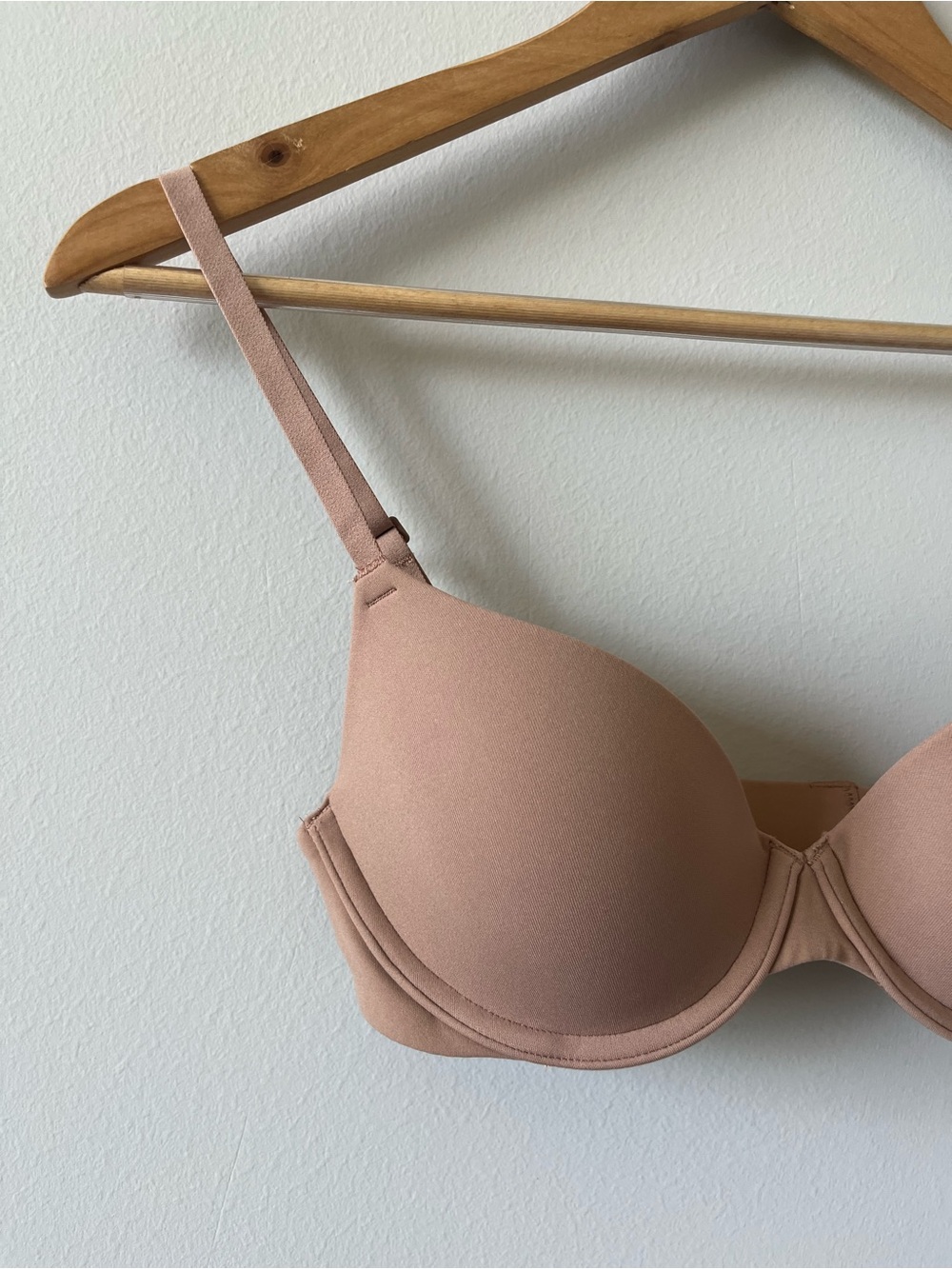 SKIMS Fits Everybody T-Shirt Bra 32B NWOT Sienna Color - Picture 2 of 9
